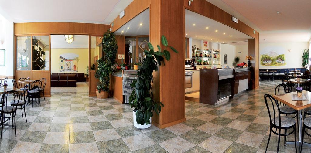Villa Flora Levico Terme Exterior foto